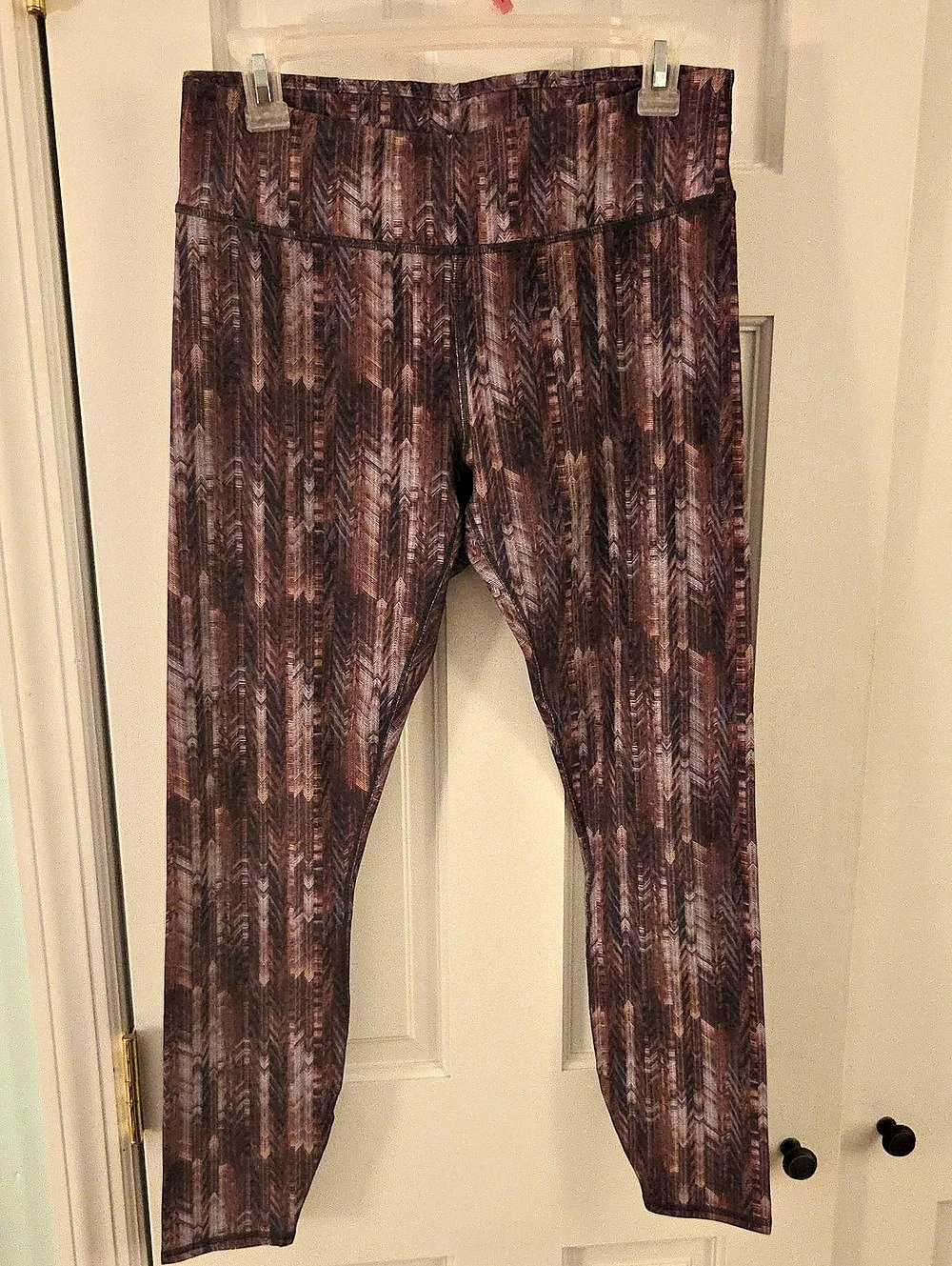 Fabletics Geometric Print Leggings